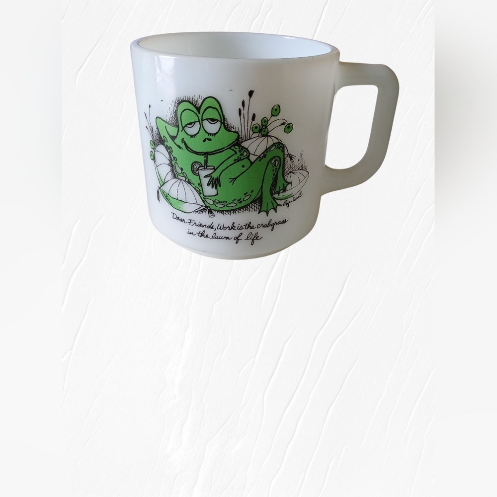 Vintage Milk Glass Mug.